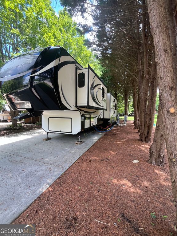 175 Choestoe Falls Circle, Blairsville, GA 30512