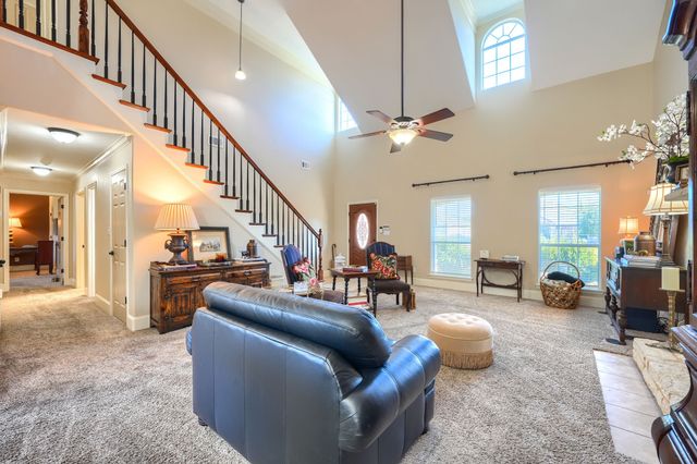 147 Birdsong Lane, Terrell, TX 75160