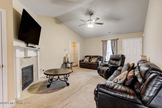 8710 Kimberly Dawn Drive, Southaven, MS 38671