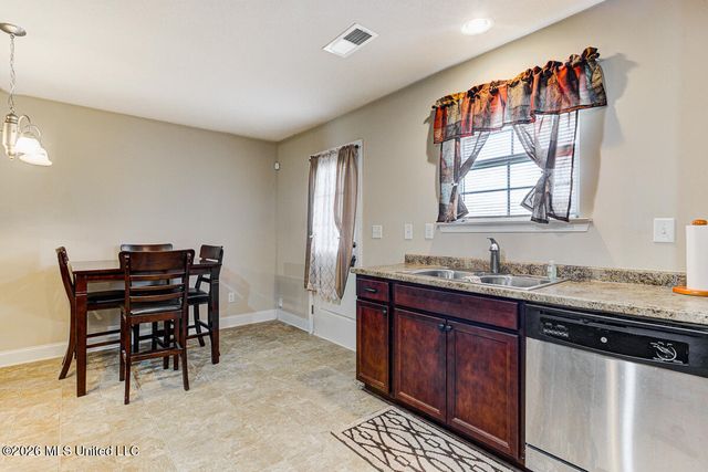8710 Kimberly Dawn Drive, Southaven, MS 38671