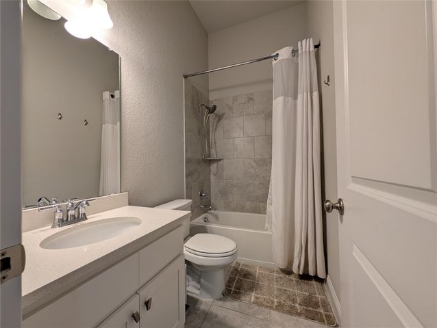 125 WHISTLING WILLOW DR, Georgetown, TX 78628