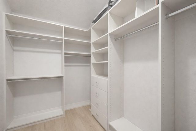 125 WHISTLING WILLOW DR, Georgetown, TX 78628