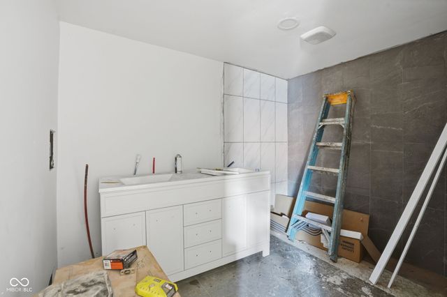 1425 Churchman Avenue, Indianapolis, IN 46203