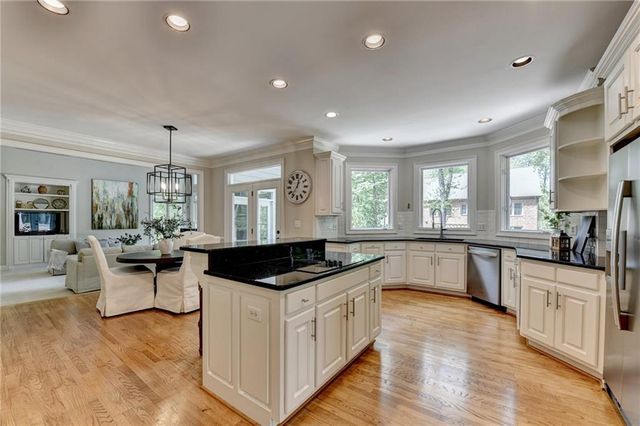 770 Apsley Way, Johns Creek, GA 30022
