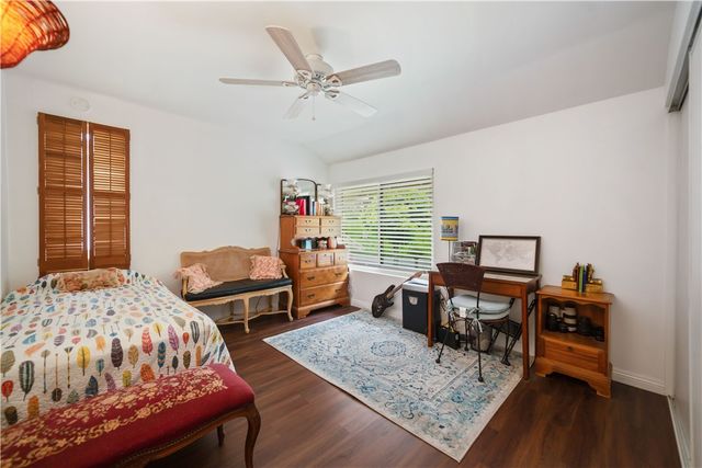 642 Via Zapata, Riverside, CA 92507