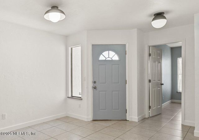 2885 SAND CASTLE Lane, Jacksonville, FL 32233