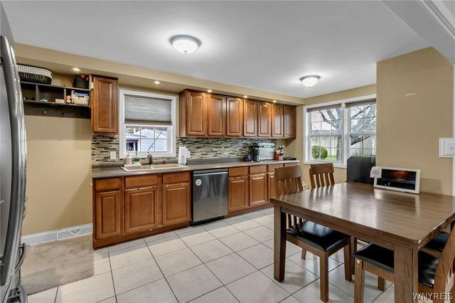 9 Smith Drive, Lackawanna, NY 14218