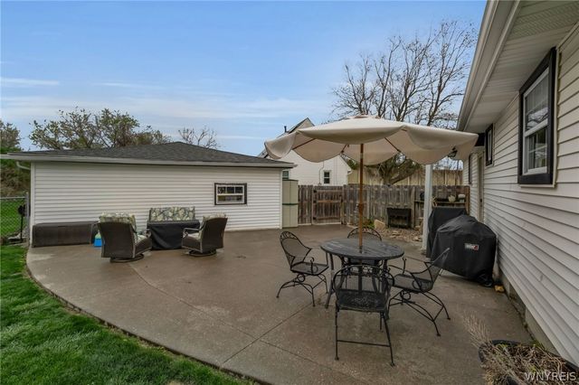 9 Smith Drive, Lackawanna, NY 14218