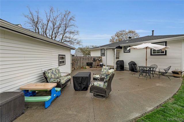 9 Smith Drive, Lackawanna, NY 14218