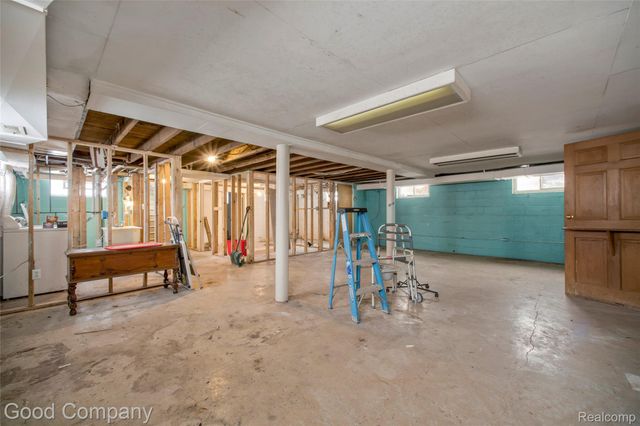 36950 Willow Road, Huron Charter Township, MI 48164