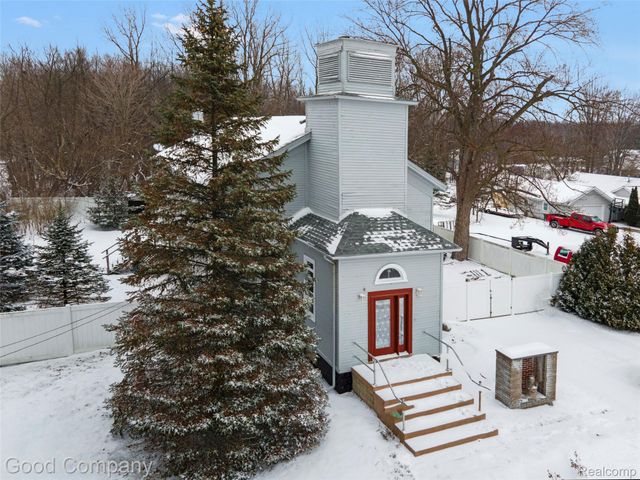 36950 Willow Road, Huron Charter Township, MI 48164