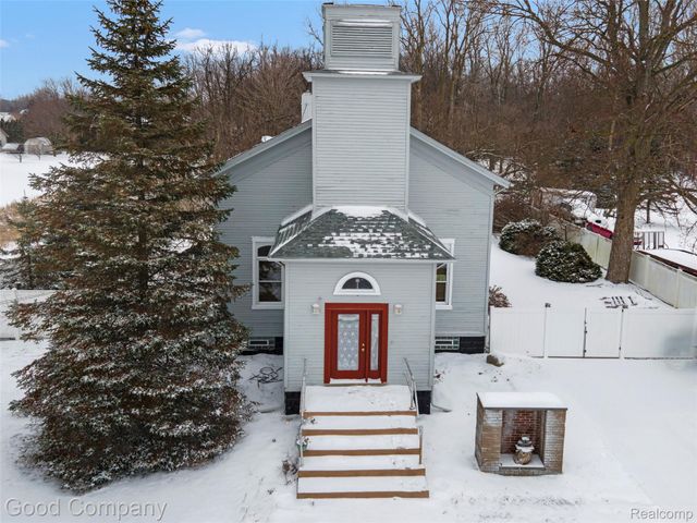 36950 Willow Road, Huron Charter Township, MI 48164