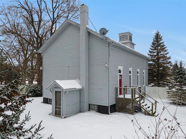 36950 Willow Road, Huron Charter Township, MI 48164