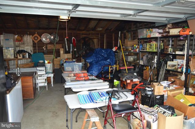 46 MOUNTAIN SPRING RD, Blandon, PA 19510