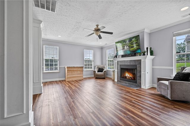 258 Gibbs Road, Wellford, SC 29385