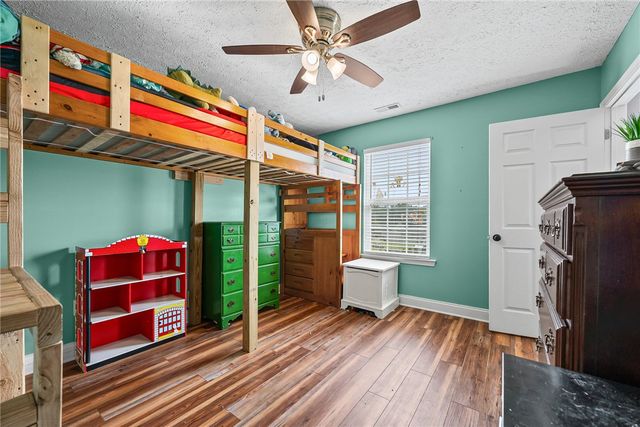 258 Gibbs Road, Wellford, SC 29385