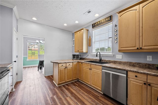 258 Gibbs Road, Wellford, SC 29385