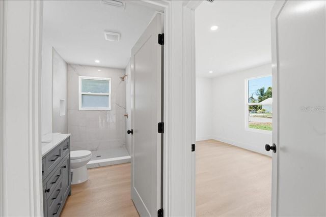 1205 40TH STREET W, Bradenton, FL 34205
