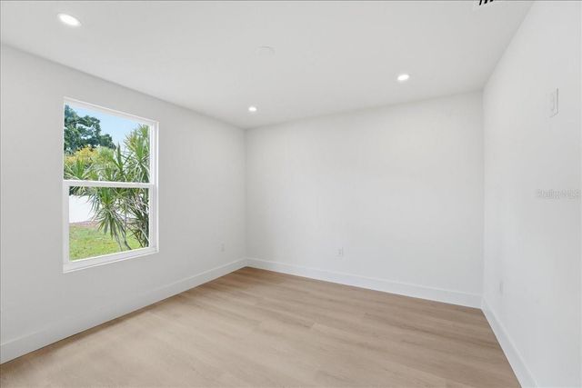 1205 40TH STREET W, Bradenton, FL 34205
