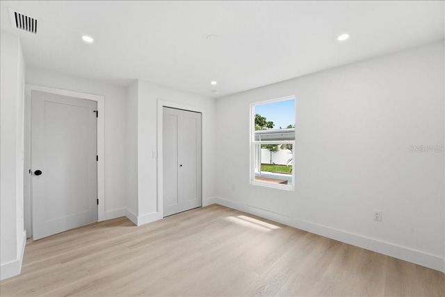 1205 40TH STREET W, Bradenton, FL 34205