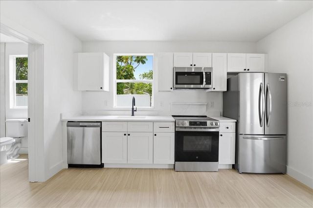 1205 40TH STREET W, Bradenton, FL 34205
