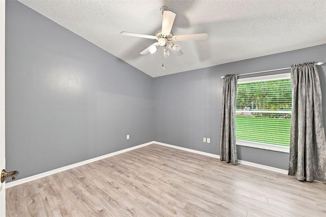 2401 NANTUCKET GLEN PLACE 11, Sun City Center, FL 33573