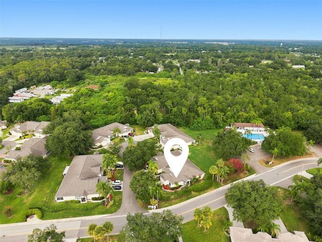 2401 NANTUCKET GLEN PLACE 11, Sun City Center, FL 33573