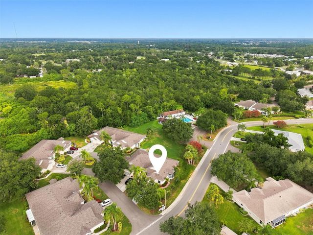 2401 NANTUCKET GLEN PLACE 11, Sun City Center, FL 33573