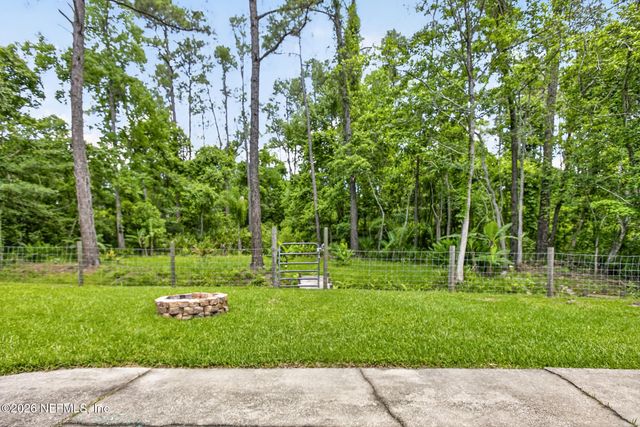 1694 SANDY HOLLOW Loop, Middleburg, FL 32068