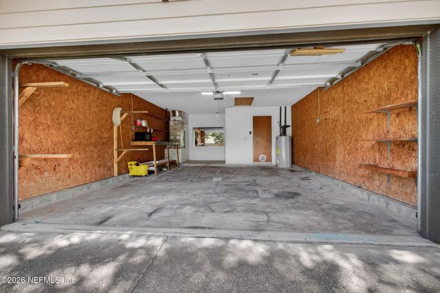 1694 SANDY HOLLOW Loop, Middleburg, FL 32068