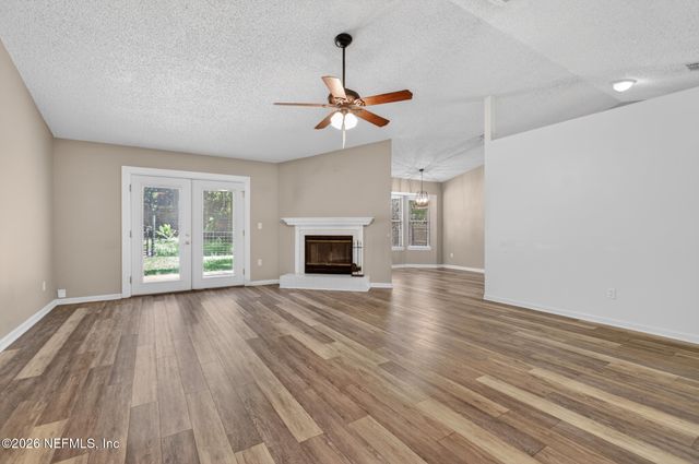 1694 SANDY HOLLOW Loop, Middleburg, FL 32068