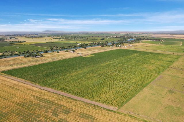 14226 State Highway 160, Walnut Grove, CA 95690