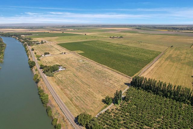 14226 State Highway 160, Walnut Grove, CA 95690