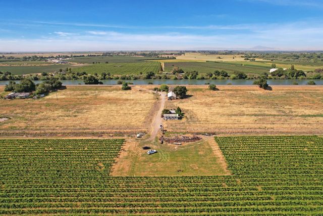 14226 State Highway 160, Walnut Grove, CA 95690