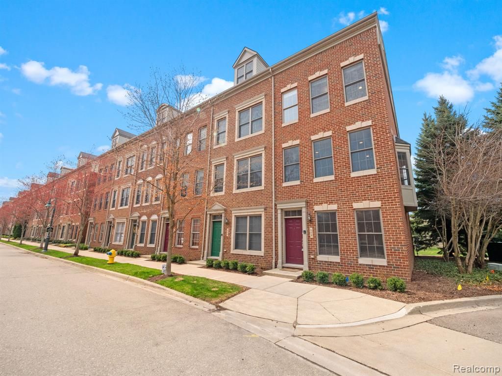 502 Graten Street, Birmingham, MI 48009