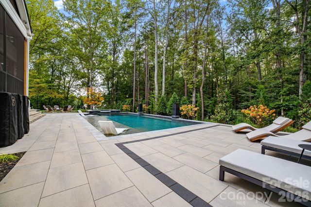 3015 Maple Way Drive, Davidson, NC 28036