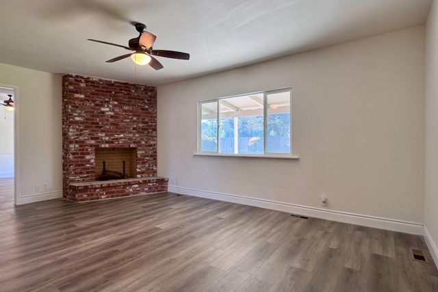 1765 W Barstow Avenue, Fresno, CA 93711