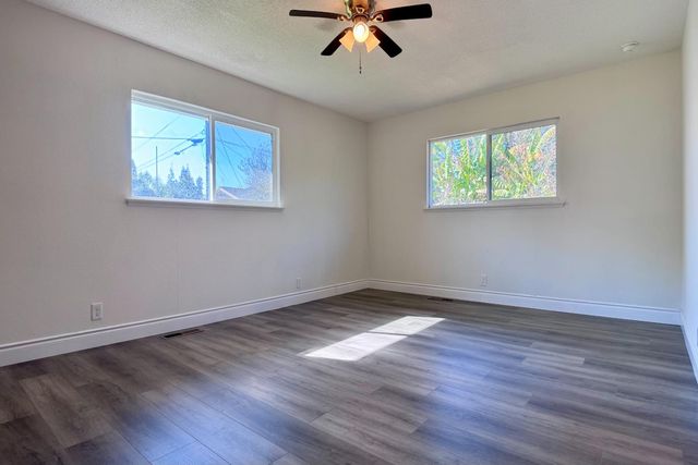 1765 W Barstow Avenue, Fresno, CA 93711