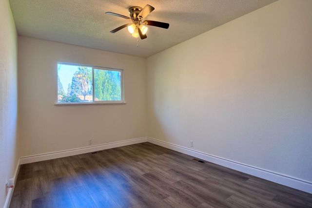 1765 W Barstow Avenue, Fresno, CA 93711