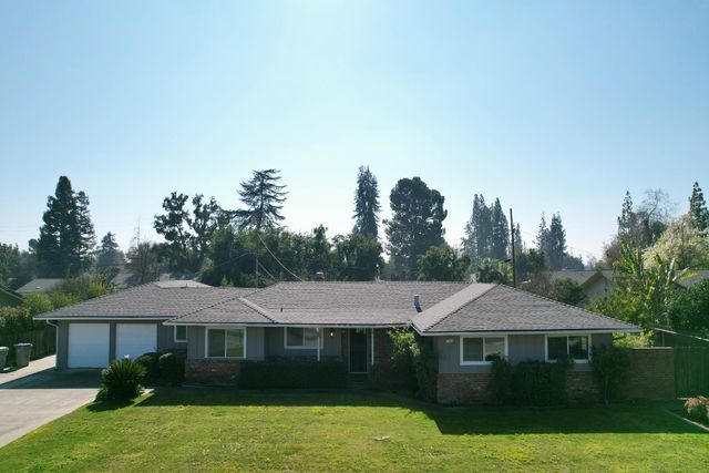 1765 W Barstow Avenue, Fresno, CA 93711