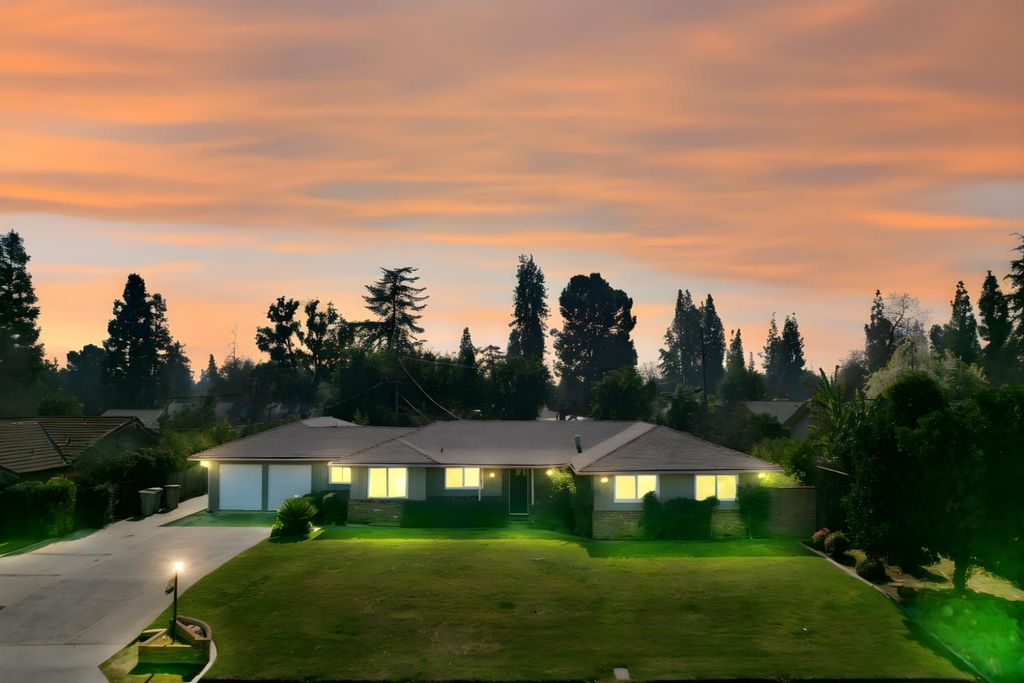 1765 W Barstow Avenue, Fresno, CA 93711