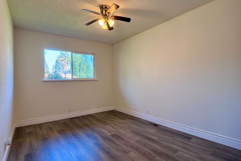 Image 18 of property listing at 1765 W Barstow Avenue, Fresno, CA 93711