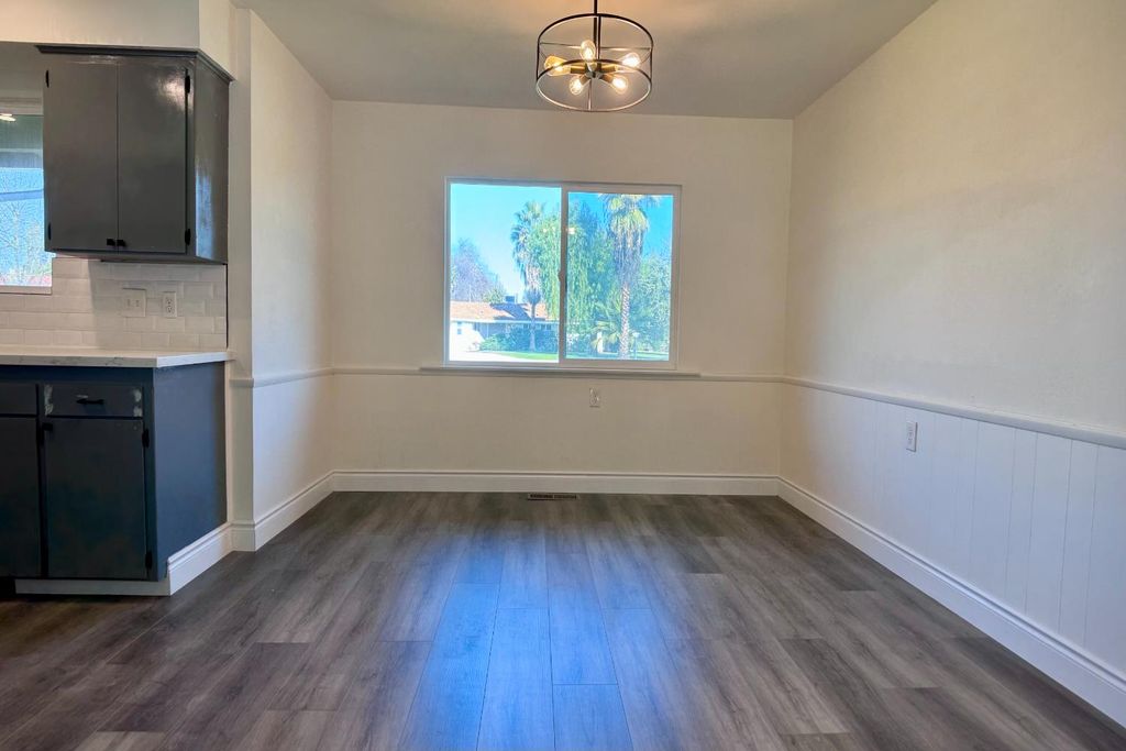 Image 25 of property listing at 1765 W Barstow Avenue, Fresno, CA 93711