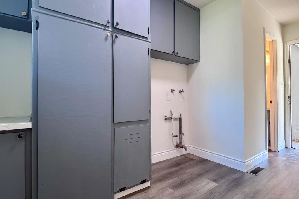 Image 26 of property listing at 1765 W Barstow Avenue, Fresno, CA 93711