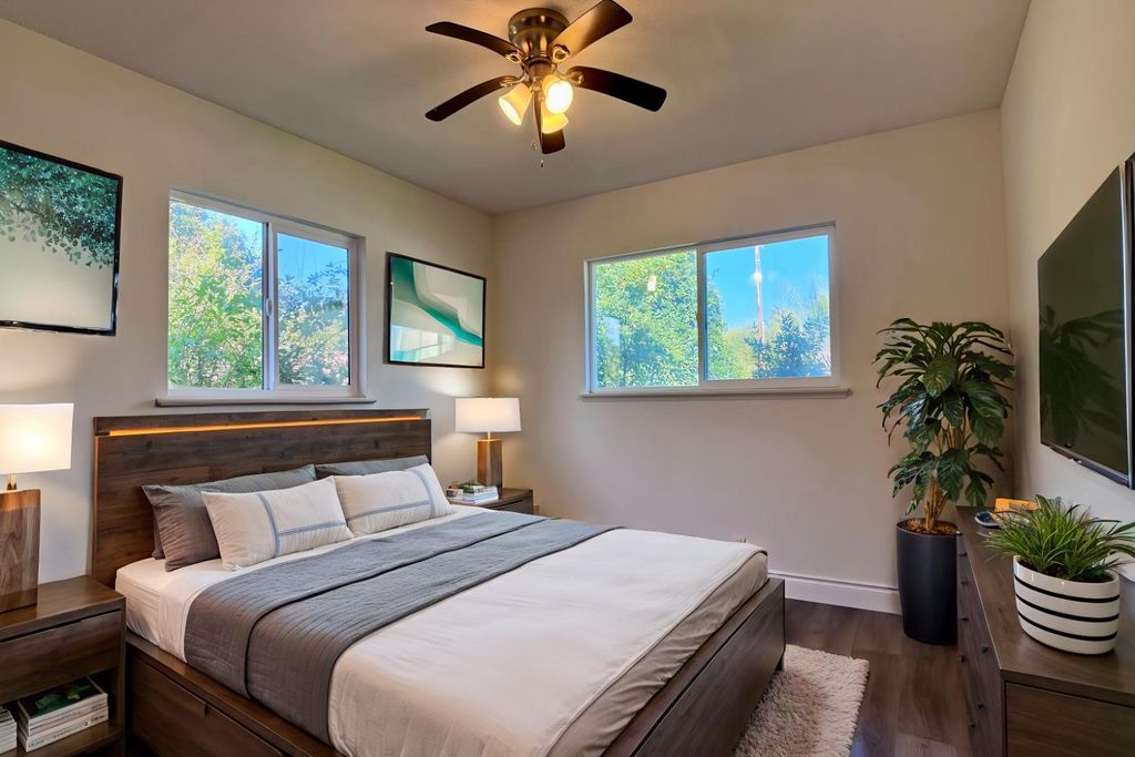 Image 8 of property listing at 1765 W Barstow Avenue, Fresno, CA 93711