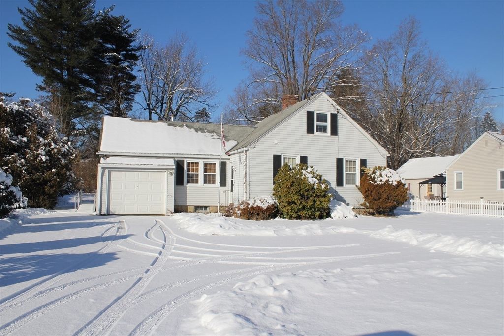 762 Suffield Street, Agawam, MA 01001