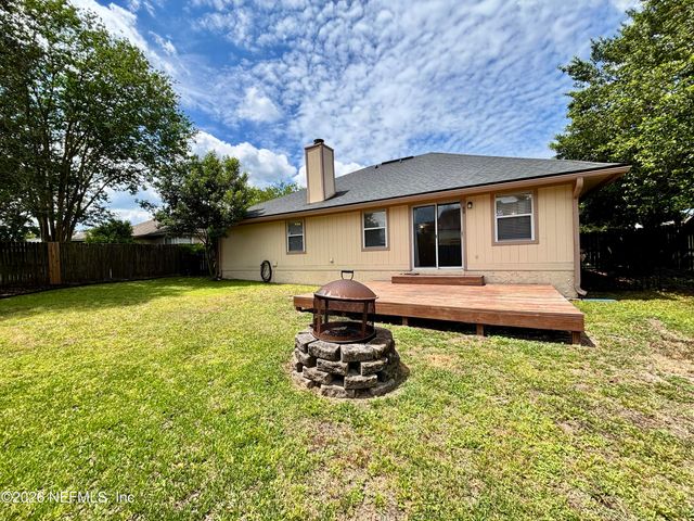 8467 CHARLESGATE Circle E, Jacksonville, FL 32244