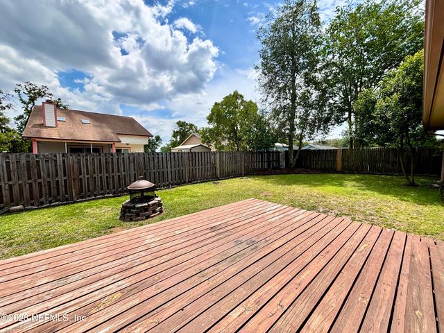 8467 CHARLESGATE Circle E, Jacksonville, FL 32244