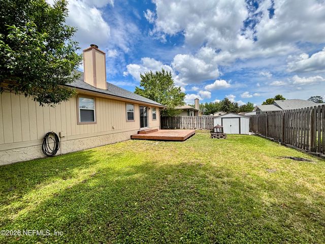 8467 CHARLESGATE Circle E, Jacksonville, FL 32244