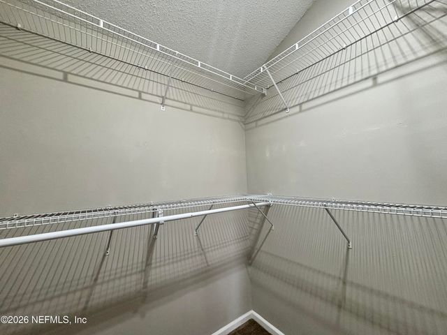 8467 CHARLESGATE Circle E, Jacksonville, FL 32244